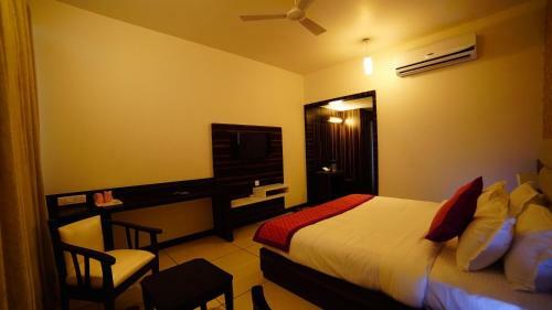 Love Kush Hotel