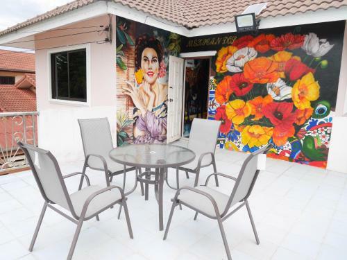 Villa Mexican Dos Lampang