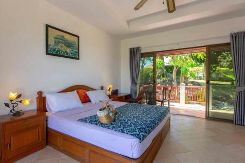 4 Bedroom Villa Seaview