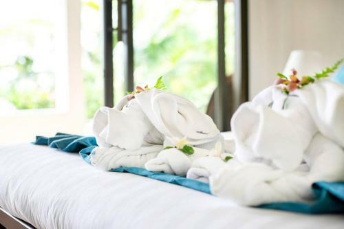 Secret Garden Villa 3br?pool/walk To Beach?