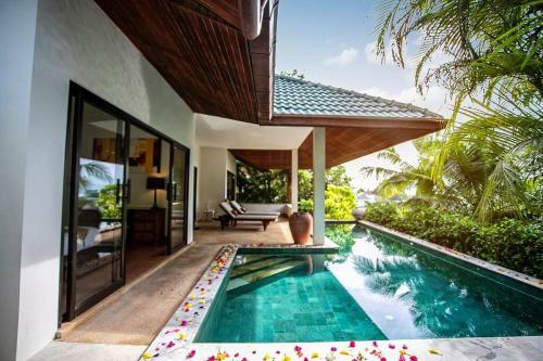 Secret Garden Villa 3br?pool/walk To Beach?