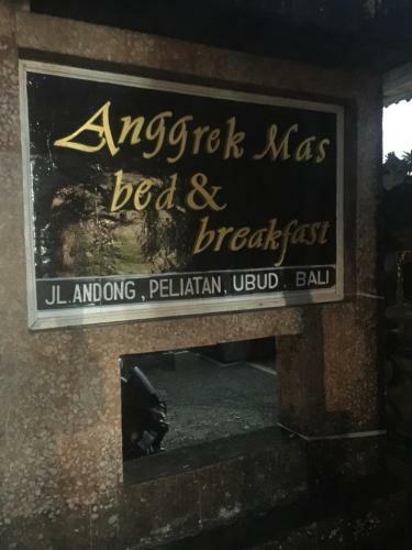 Albergue Anggrek Mas Bed & Breakfast