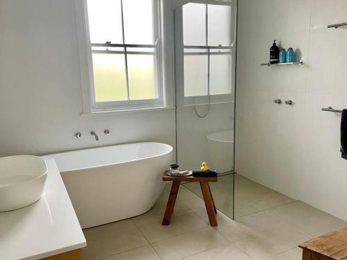 Luxe March St Haven