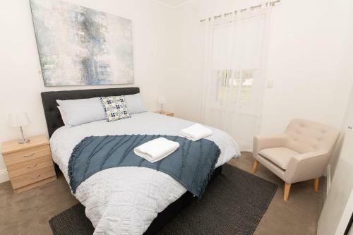 Anson Cottage 1900s Cbd Home Private & Practical
