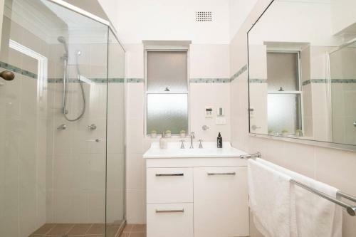 Ophir Abode Beautiful 4 Bedroom Home