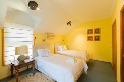 Kraft Vintage House