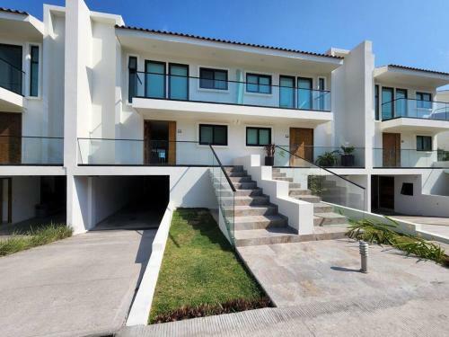 Golf Course Villa