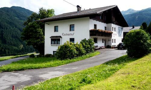 Hostal Gastehaus Lechnerhof