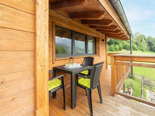 Pleasant Apartment In Piesendorf With Balcony