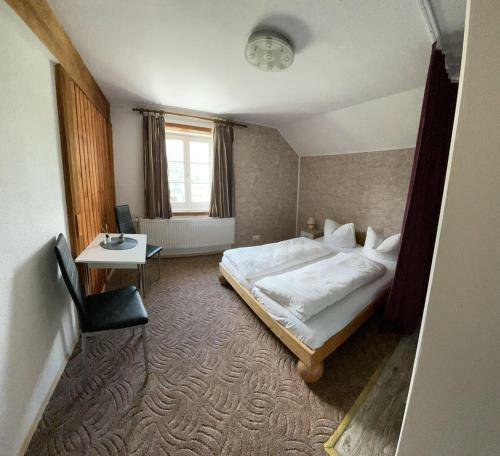 Hostal Giulias Budget Haus