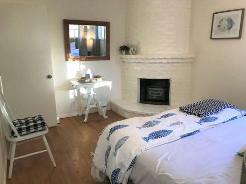 Beach Home In Sherman Oaks!