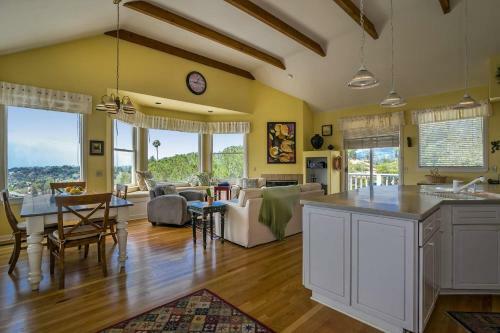 Villa Ocean Vista Retreat