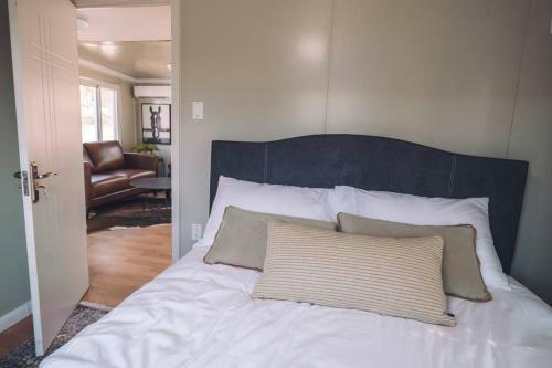 Tiny Home In Working Equestrian Property - P3