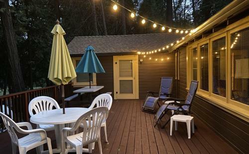 Hale Lani 16 Cabin