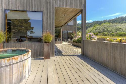 Ocean Retreat