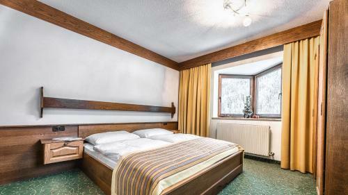 Bed & Breakfast Landhaus H�ttl
