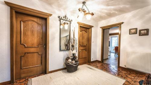 Bed & Breakfast Landhaus H�ttl