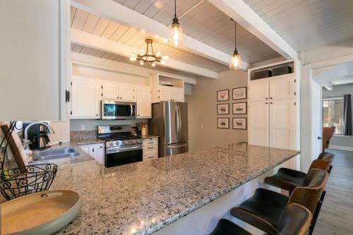 Tahome Lodge By Tahoe Mountain Properties