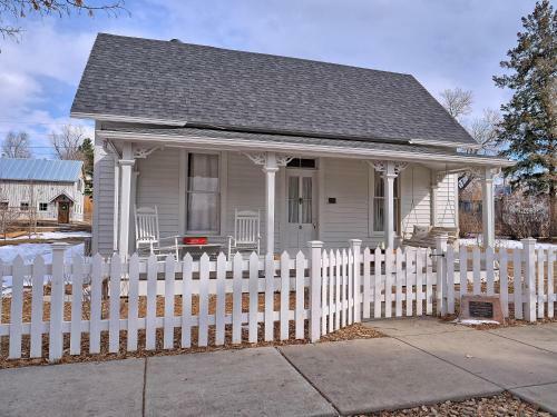 208 Cantril Street