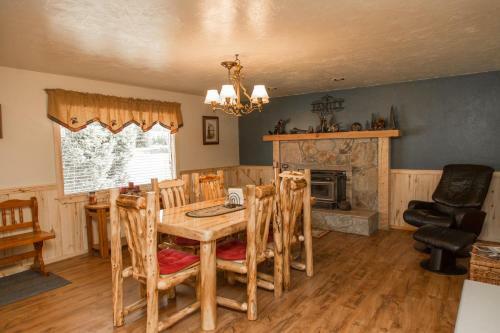 Creede Haven Cabin