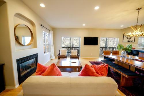 309 Meile Lane, Unit A