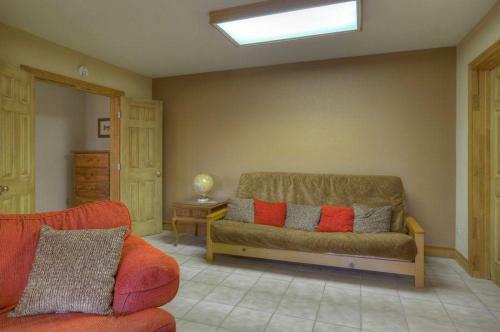 363 Whistling Horse Trail