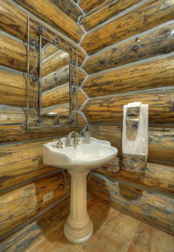 Elk Mountain Retreat