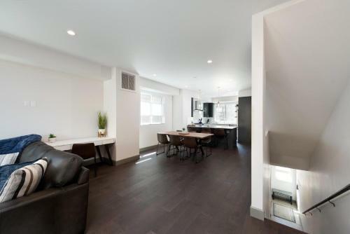 1325 Florida