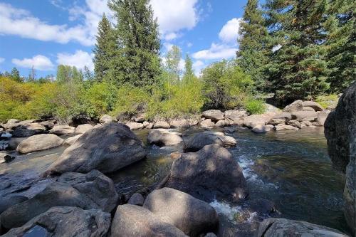 Rocky River Retreat
