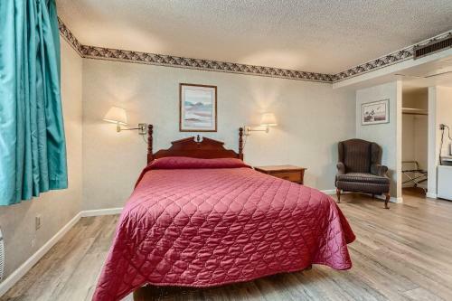 Hotel Traveler Uptown Motel