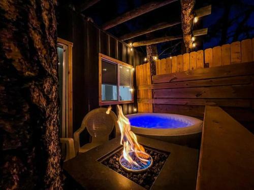 Villa Micah Tiny Home #3 With Hot Tub On 5 Acres