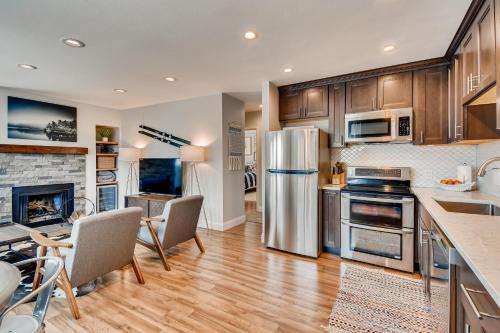 216 Pitkin St Unit#6