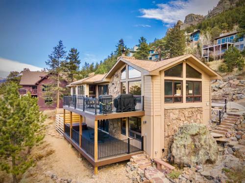 Alpenglow Vacation Home At Windcliff Home