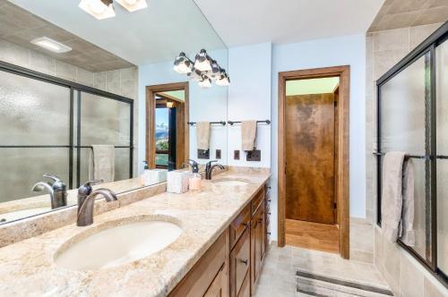 Eagle's Providence Vacation Home At Windcliff Home