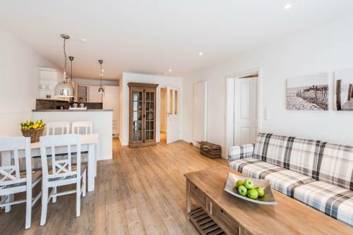 Weisse Villa Apartment 1 2 Meergl�ck
