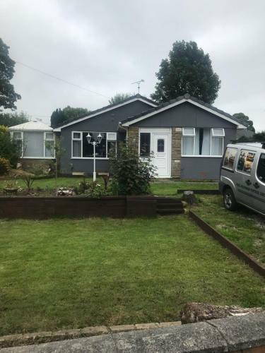 3 Bedrooms Stonyhurst Villa