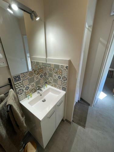 Apartamento Studio Bien �quip� � 2 Pas De La Gare