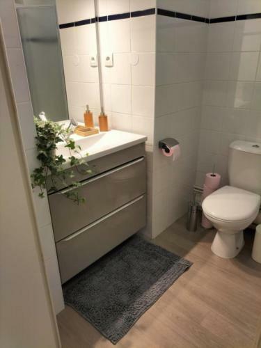 Apartamento Bright Studio With Balcony In B�ziers