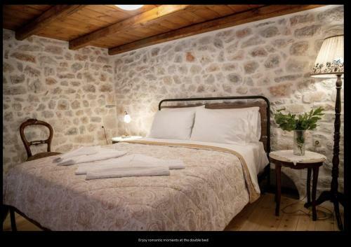 Light Stone & History-mani Traditional Stone House