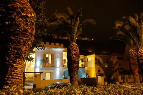 Villino Erminia - Bed And Breakfast & Residence