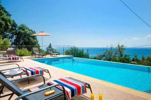 Villa Chrissos By Villa Plus