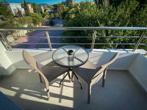 Sun Day Seaside Luxury Apartments Artemida