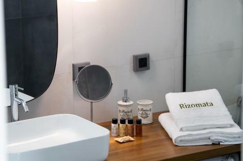 Rizomata Luxury Villas