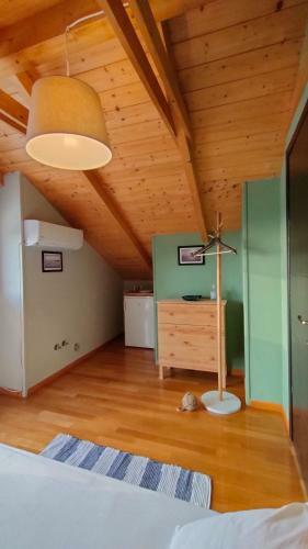 Central View Apartment