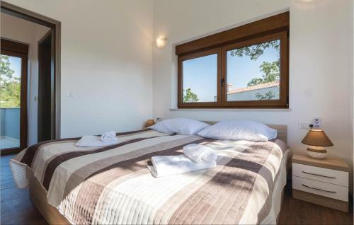 Three-bedroom Holiday Home In Buici