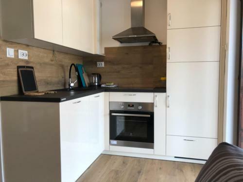 Apartments Stivy - 30m From Beach