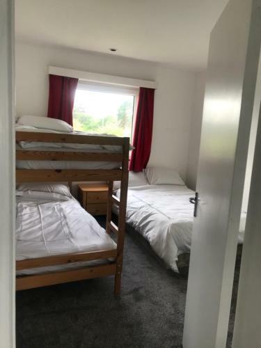 Beautiful Holiday Home In Schull