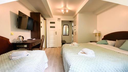 Hostal Villa K2