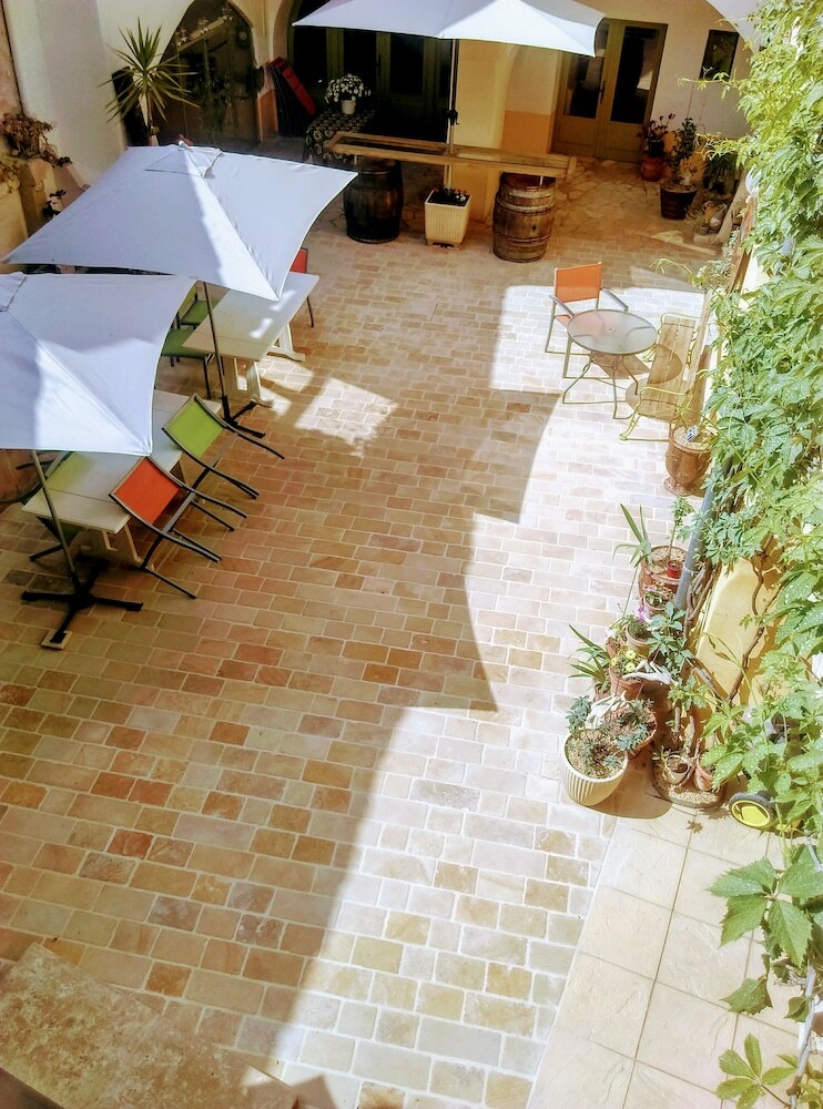 Bed & Breakfast La Cl� Des Chants