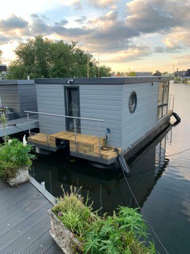 Apartamento New Houseboat 2 Bedrooms